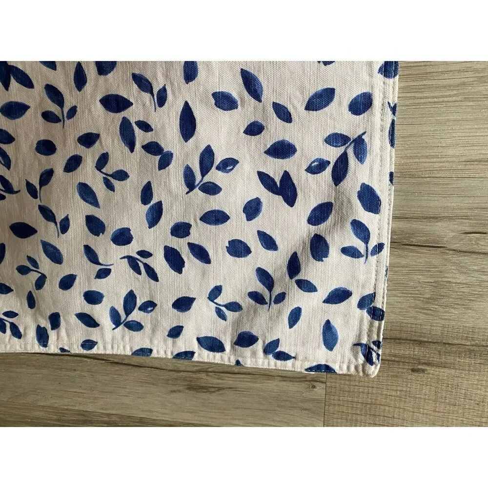 Simple Botanical Reverse Abstract Design 4 Table Placemats